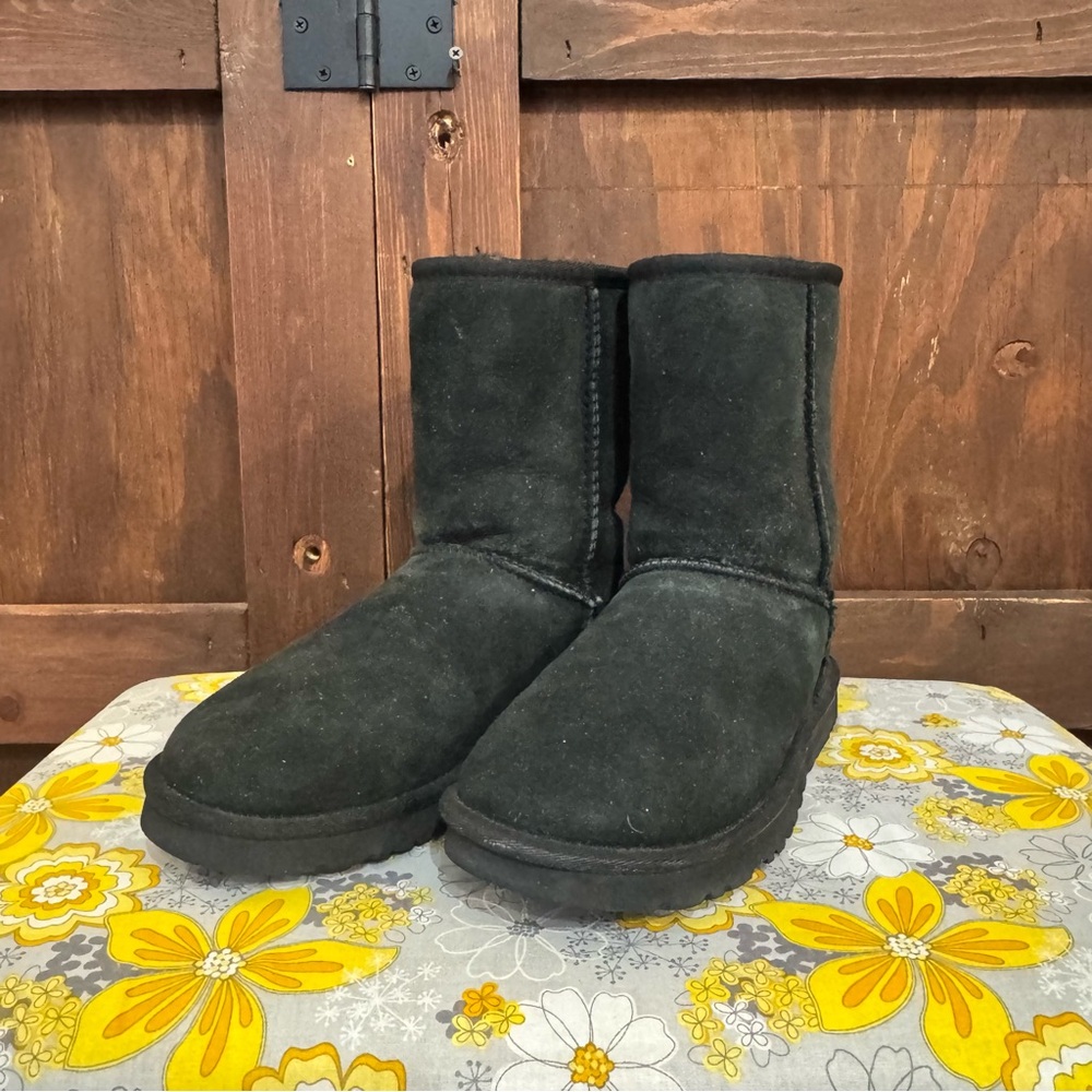 UGG Black Short Plush-Lined Boot